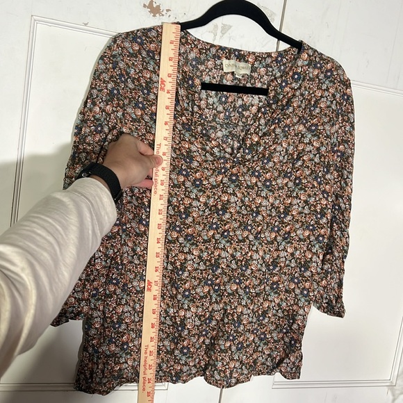 Cynthia Rowley V-Neck Blouse Long Sleeve Tie Sleeve Floral Rayon Size Medium - Picture 5 of 8